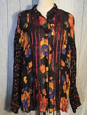 Chico's Design Black Vintage Floral Boho Blouse 100% Rayon Size 3